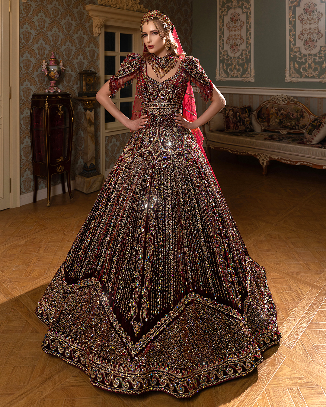 Bordo İhtişamın Altınla Dansı - B 6