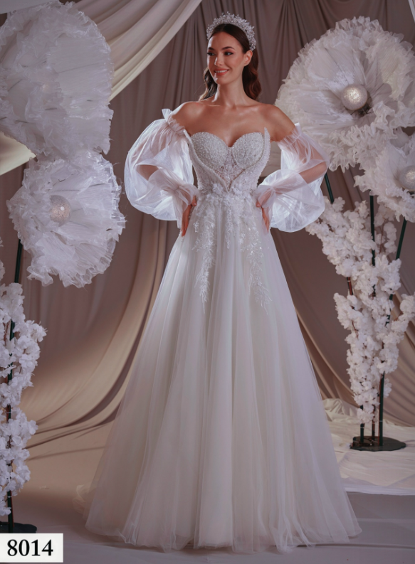 Zarif Romantizmin Işıltılı Yansıması - 8014